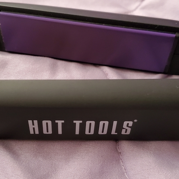 Hot Tools Hair Straighter - Picture 2 of 4